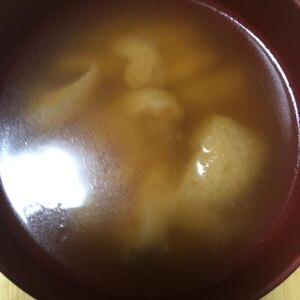 大豆と油揚げの味噌汁